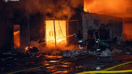 Rusya ve Ukraynadan karşılıklı saldırılar: İHAlar Rus topraklarına girdi: Ukraynalıların eğitim merkezi vuruldu Rusya ve Ukraynadan karşılıklı saldırılar: İHAlar Rus topraklarına girdi: Ukraynalıların eğitim merkezi vuruldu