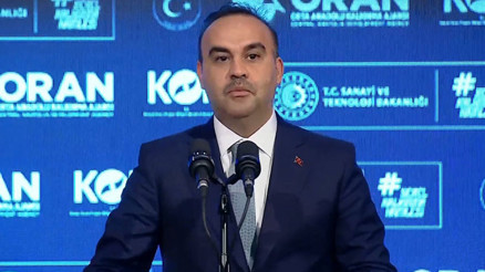 Bakan Kacır: Türkiye, bölgesinin üretim üssü haline geldi Bakan Kacır: Türkiye, bölgesinin üretim üssü haline geldi