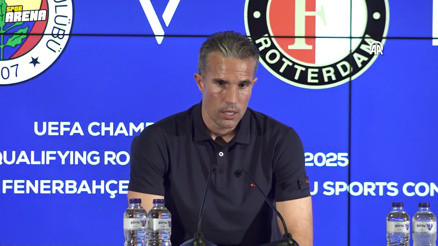 Robin van Persie: Fenerbahçenin bendeki yeri özel