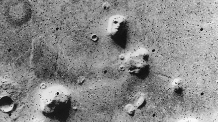 Görenler gözlerine inanamıyordu Kesin uzaylılar yapmıştır dediler, gizem 45 yıl sonra aydınlandı Görenler gözlerine inanamıyordu Kesin uzaylılar yapmıştır dediler, gizem 45 yıl sonra aydınlandı