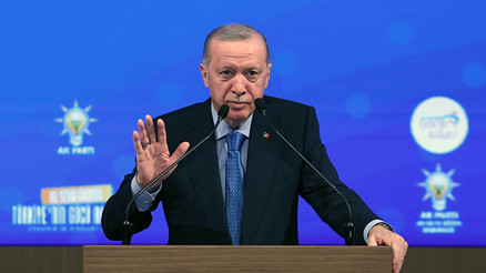 Cumhurbaşkanı Erdoğan: Güçlenerek yola devam ediyoruz Partimize yeni katılımlar olacak Cumhurbaşkanı Erdoğan: Güçlenerek yola devam ediyoruz Partimize yeni katılımlar olacak