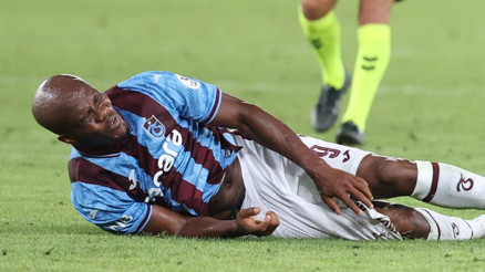 Trabzonsporda Nwakaeme şoku Uzun süre sahalardan uzak kalacak