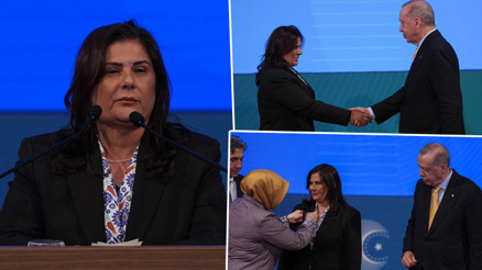 Son dakika... CHPden istifa eden Özlem Çerçioğlu, AK Partiye katıldı Alnım ak, başım dik