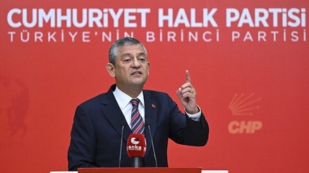 CHP Genel Başkanı Özelden Mücahit Birinci açıklaması CHP Genel Başkanı Özelden Mücahit Birinci açıklaması