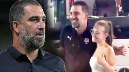 Arda Turandan temassız sarılma