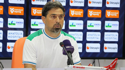 İlhan Palut: Çok gol kaçırıyoruz