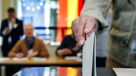 AfD’li ilk Eyalet Başbakanı sinyali