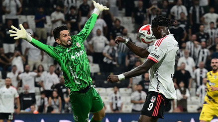 Brezilyalı kalecinin performansı mağlubiyeti engelleyemedi Solskjaerden maç sonu tebrik Brezilyalı kalecinin performansı mağlubiyeti engelleyemedi Solskjaerden maç sonu tebrik