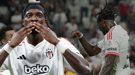 Abraham lige de fırtına gibi başladı