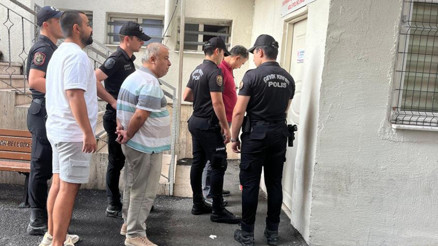 İBBye yönelik yolsuzluk operasyonu: 24 şüpheli adli kontrol şartıyla serbest İBBye yönelik yolsuzluk operasyonu: 24 şüpheli adli kontrol şartıyla serbest