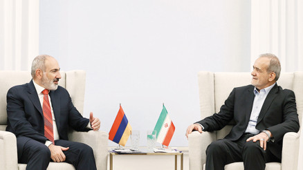 Pezeşkiyan, Zengezur’a karşı Erivan’a gitti