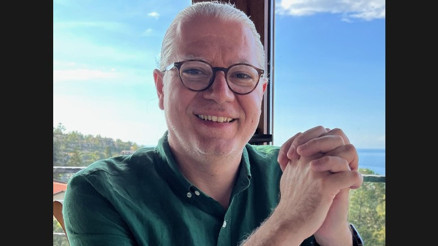 Ses teli kanserinin habercisi: Beyaz renkli lekeler (Lökoplaki)