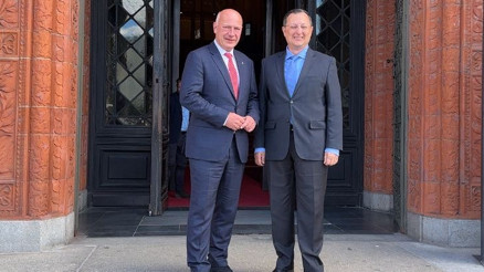 Büyükelçi Turan, Wegner’i ziyaret etti