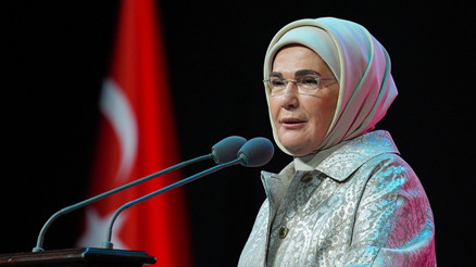 Emine Erdoğan, NSosyalden ilk paylaşımını yaptı