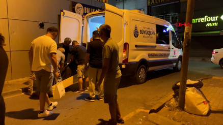 Şişli’de çilingirle eve girdi, kardeşini ölü buldu Şişli’de çilingirle eve girdi, kardeşini ölü buldu