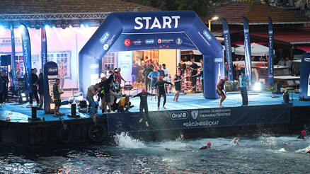 Avrupa-Asya Triatlon Şampiyonası 30-31 Ağustosta İstanbulda yapılacak Avrupa-Asya Triatlon Şampiyonası 30-31 Ağustosta İstanbulda yapılacak