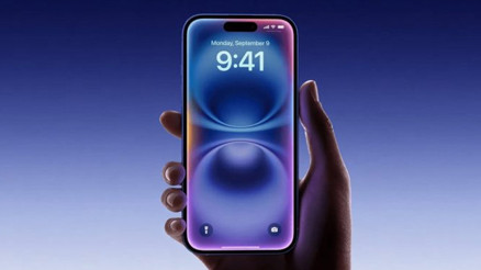 Apple, yeni Siri için Google ile masada