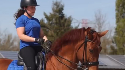 Yıldızlar sahnesinde ilk Türk binici
