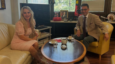 DOTS Hayvanseverler Derneği’nden Münih Başkonsolosluğuna ziyaret