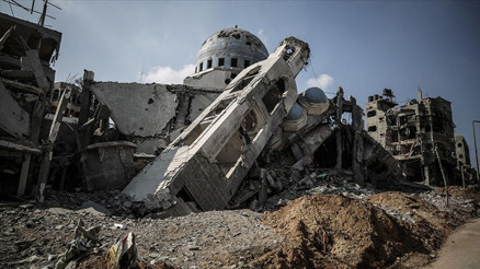 İsrail ordusu 4 Filistinliyi öldürdü: Sivillerin evleri havaya uçuruldu İsrail ordusu 4 Filistinliyi öldürdü: Sivillerin evleri havaya uçuruldu