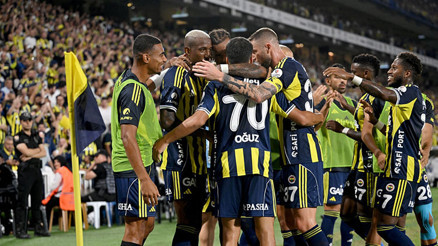 Fenerbahçenin yolunu Benfica maçı aydınlatacak