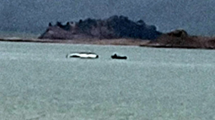 Burdurda eğitim uçağı göle düştü: 2 personel kurtuldu