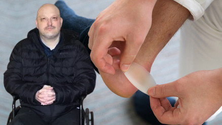 Çok yürüdüğü için ayağı su topladı sanmıştı, başına geleceklerden haberi bile yoktu Korkunçtu, kemiğim görünüyordu