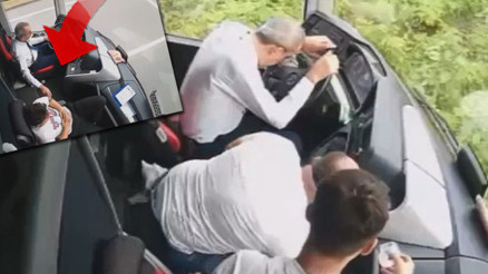 2 kişinin hayatını kaybettiği kazaya ait yeni görüntüler çıktı Şoförden dikkat çeken hareket 2 kişinin hayatını kaybettiği kazaya ait yeni görüntüler çıktı Şoförden dikkat çeken hareket