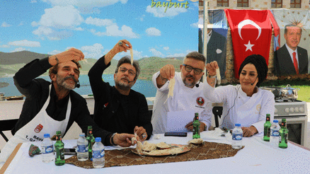 Bayburtun lezzetlerine gastronomi etkinliğiyle tanıtım Bayburtun lezzetlerine gastronomi etkinliğiyle tanıtım