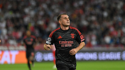 Kerem Aktürkoğlu kimdir, kaç yaşında, hangi takınlarda oynadı Kerem Aktürkoğlu Fenerbahçeye geliyor mu Açıklama geldi