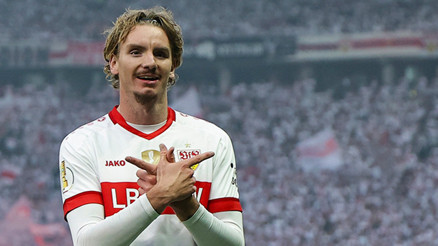 Fenerbahçenin rakibinde flaş ayrılık 85 milyon euro karşılığında Premier Ligin yolunu tuttu