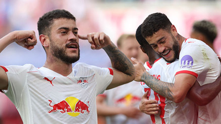 Romulo hesabı klas açtı, Leipzig rahat kazandı