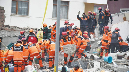 21 kişiye mezar olmuştu… Yeşilyurt Apartmanı’nı ihmal yıkmış