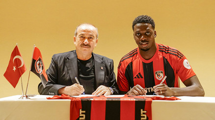 Gaziantep FK, Mohamed Bayoyu renklerine bağladı