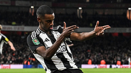 Liverpoolda Alexander Isak çılgınlığı: Rekor bonservisle imzalıyor