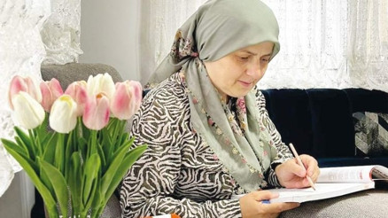 51 yaşında üniversiteli