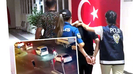 İstanbulda Türk bayrağına saygısızlık | Görüntülerdeki kadın tutuklandı İstanbulda Türk bayrağına saygısızlık | Görüntülerdeki kadın tutuklandı