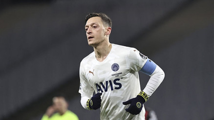 Mesut Özil: Marka değeri için önemli transferler Mesut Özil: Marka değeri için önemli transferler