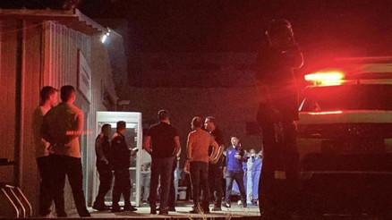 Yabancı plakalı otomobilin akaryakıt deposundan şüpheli madde çıktı; 9 polis zehirlendi Yabancı plakalı otomobilin akaryakıt deposundan şüpheli madde çıktı; 9 polis zehirlendi