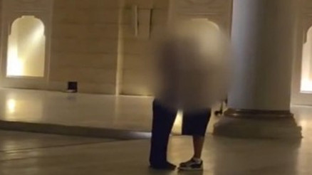 İstanbulda camide uygunsuz hareketlerde bulunan kişilere 1 yıla kadar hapis istemi