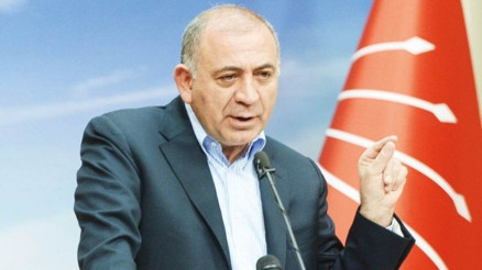 Gürsel Tekin: Pazartesi il binasına gidiyorum