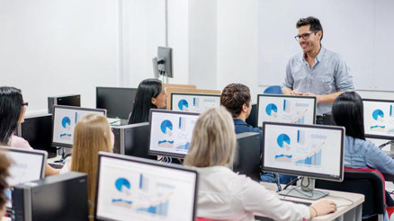 Geleceğin işleri okullara girdi