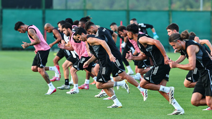 Beşiktaşta Başakşehir maçı mesaisi