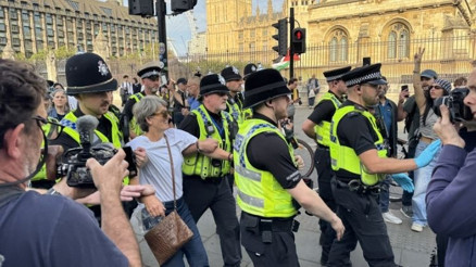 Londrada 150 kişiye Filistin gözaltısı