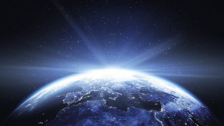 Liseli Arda ve Buket evrenin sırrının peşinde Liseli Arda ve Buket evrenin sırrının peşinde