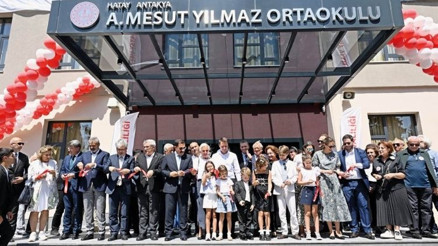 Konteynerden okul sıralarına