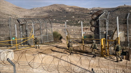 İsrail Golan Tepelerinde askeri üs kurdu İsrail Golan Tepelerinde askeri üs kurdu