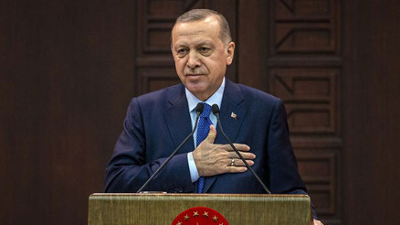 Cumhurbaşkanı Erdoğan A Milli Kadın Voleybol Takımını kutladı