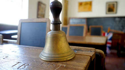 Zilsiz okul projesi nedir Okullarda zil çalmayacak mı, çalacak mı 2025 - 2026 okullarda zil sesi yönetmeliği illere gönderildi