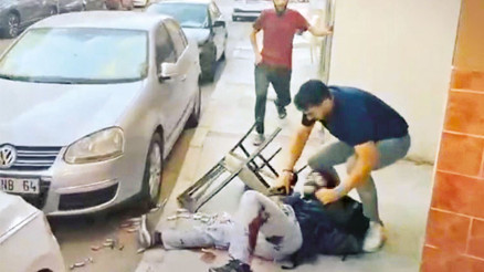 Babasının pompalısıyla saldırdı 16 yaşındaki E.B. 2 polisi şehit etti Babasının pompalısıyla saldırdı 16 yaşındaki E.B. 2 polisi şehit etti